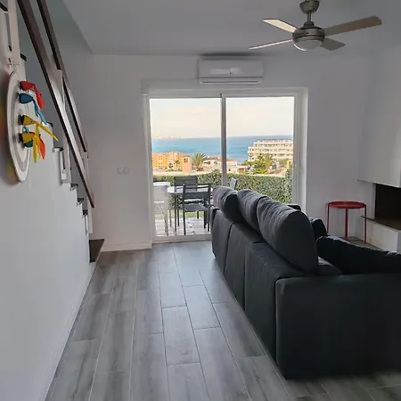 Сasa de vacaciones Spectacular Seaview House In Wyndham Costa Del Sol