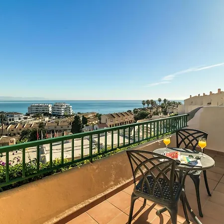 Сasa de vacaciones Spectacular Seaview House In Wyndham Costa Del Sol *